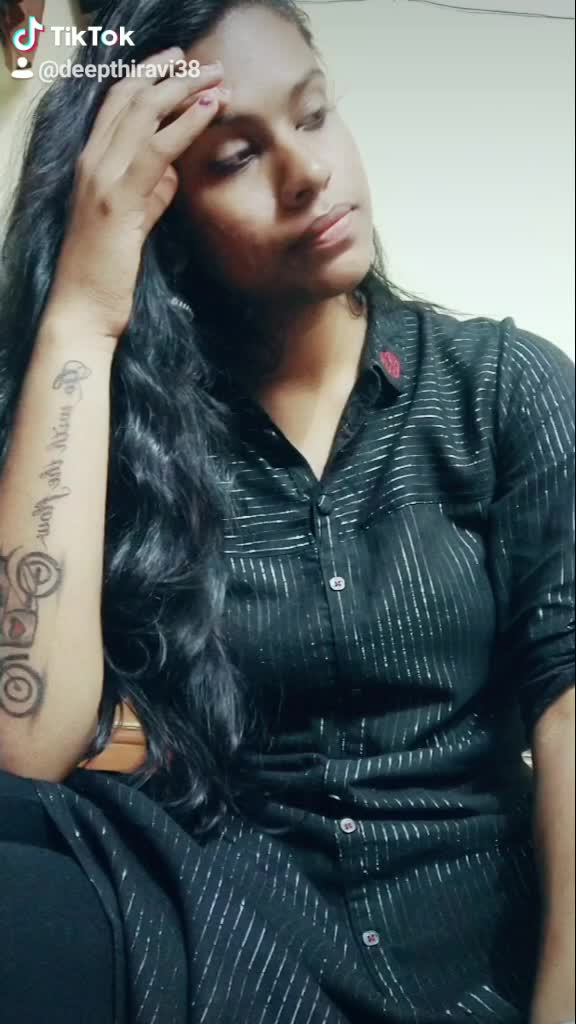 @💜Deepthi ❤