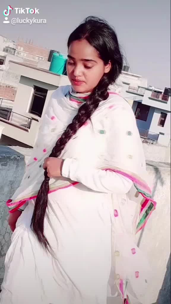 @miss kaur🤗