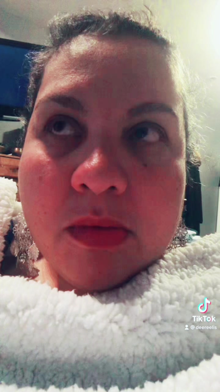@Dee_Reelis