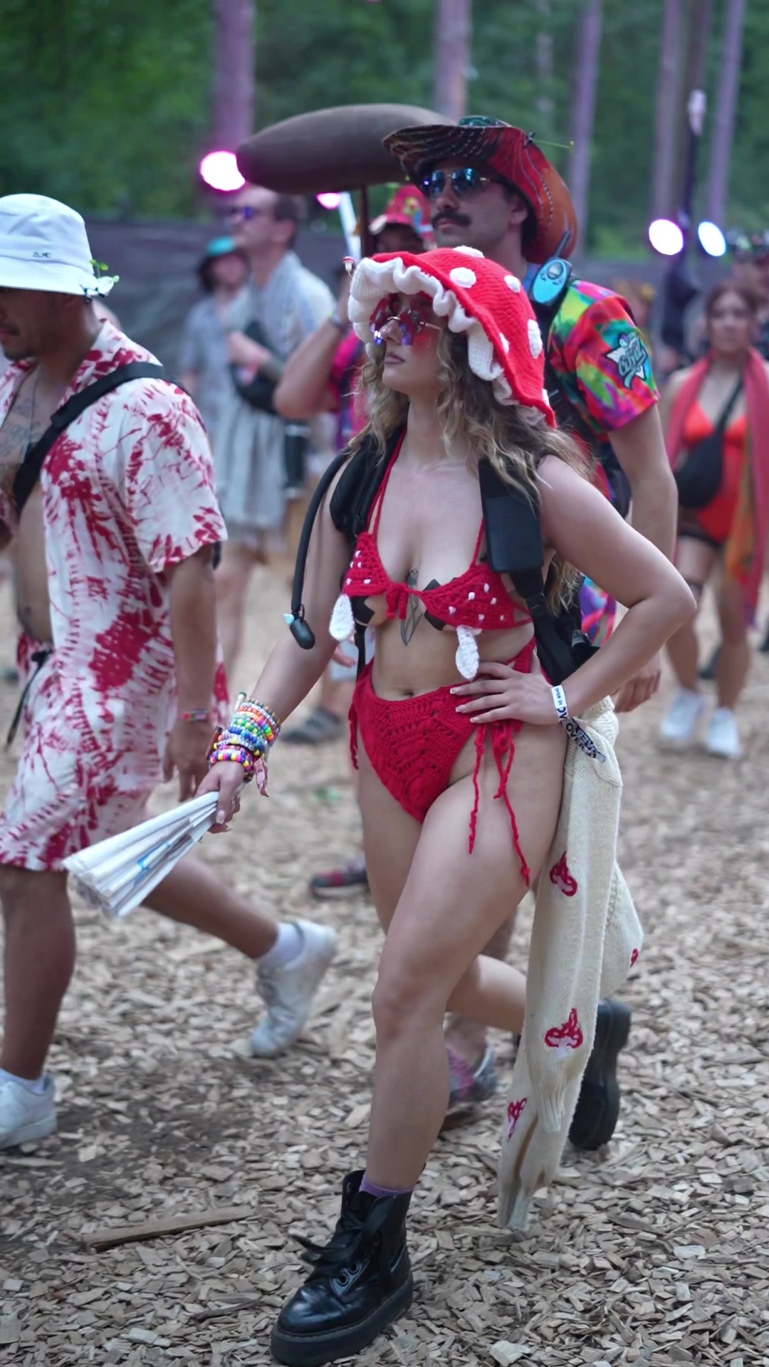 @Girlsatraves