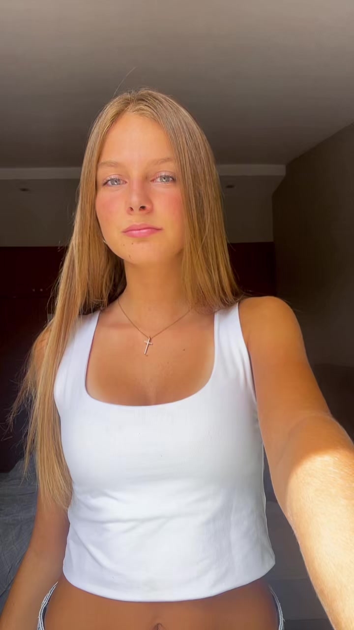@lauraaaa