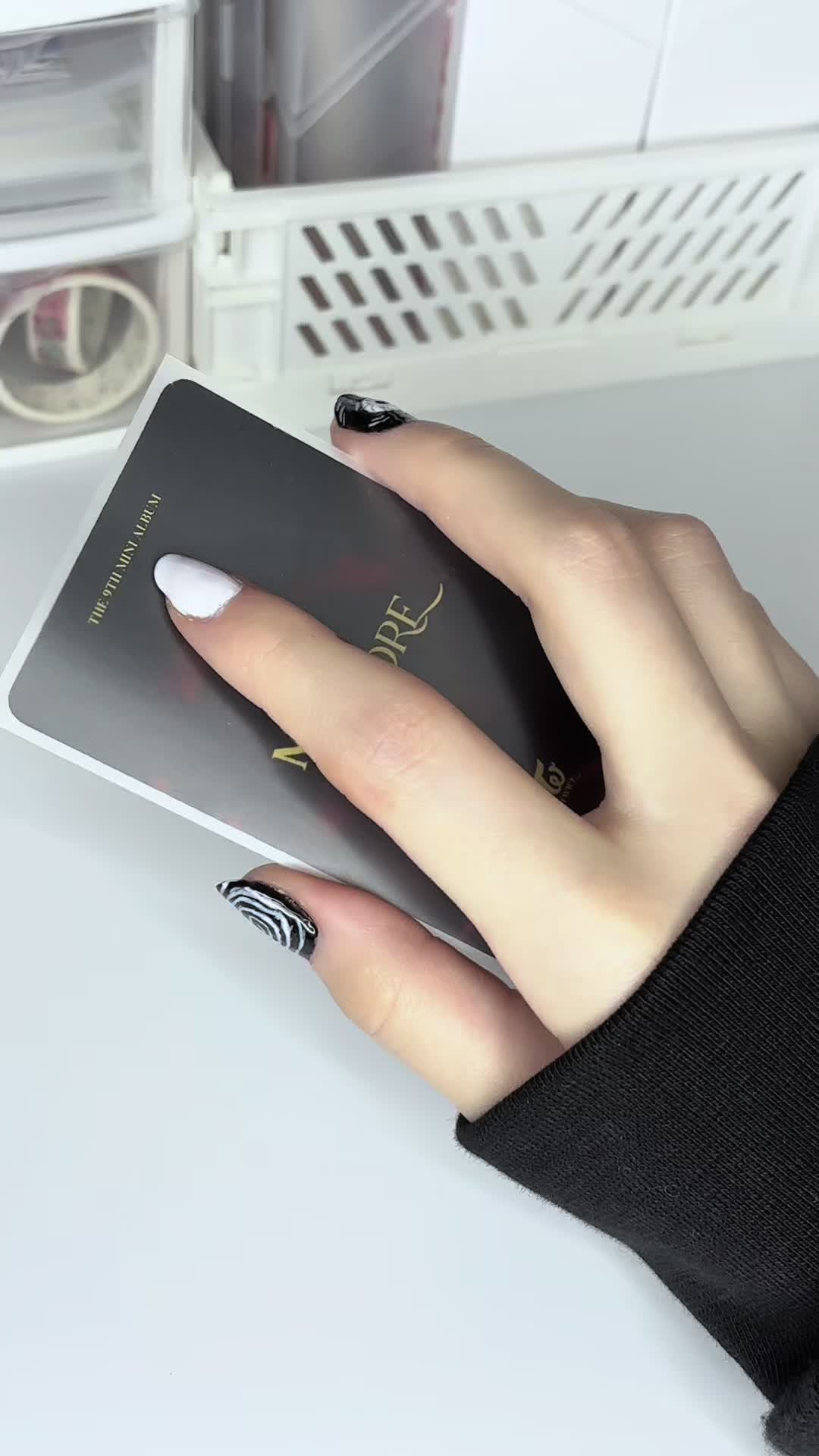@jihyo