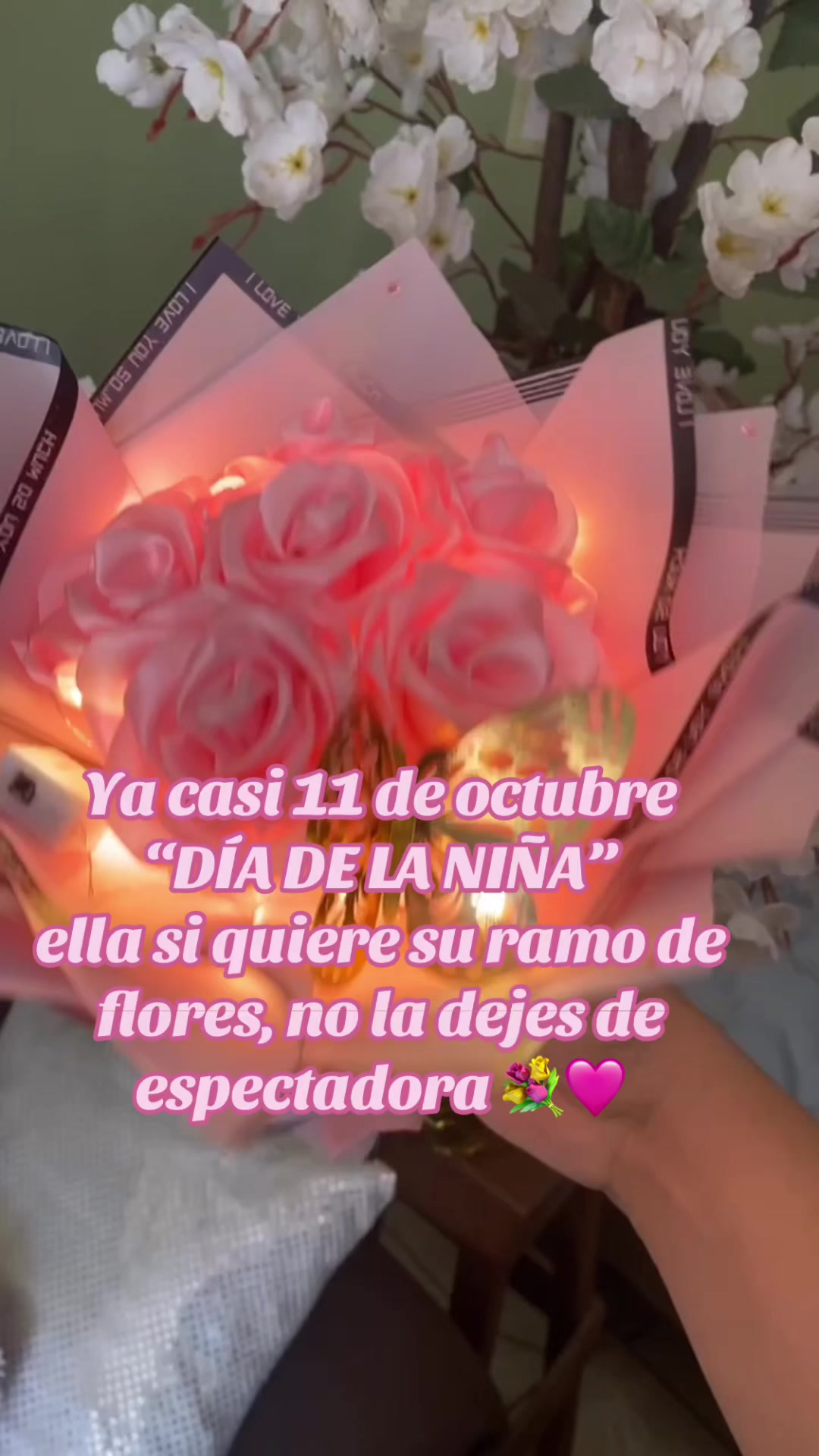 @Pi&ntilde;atas con Fer M&eacute;ndez