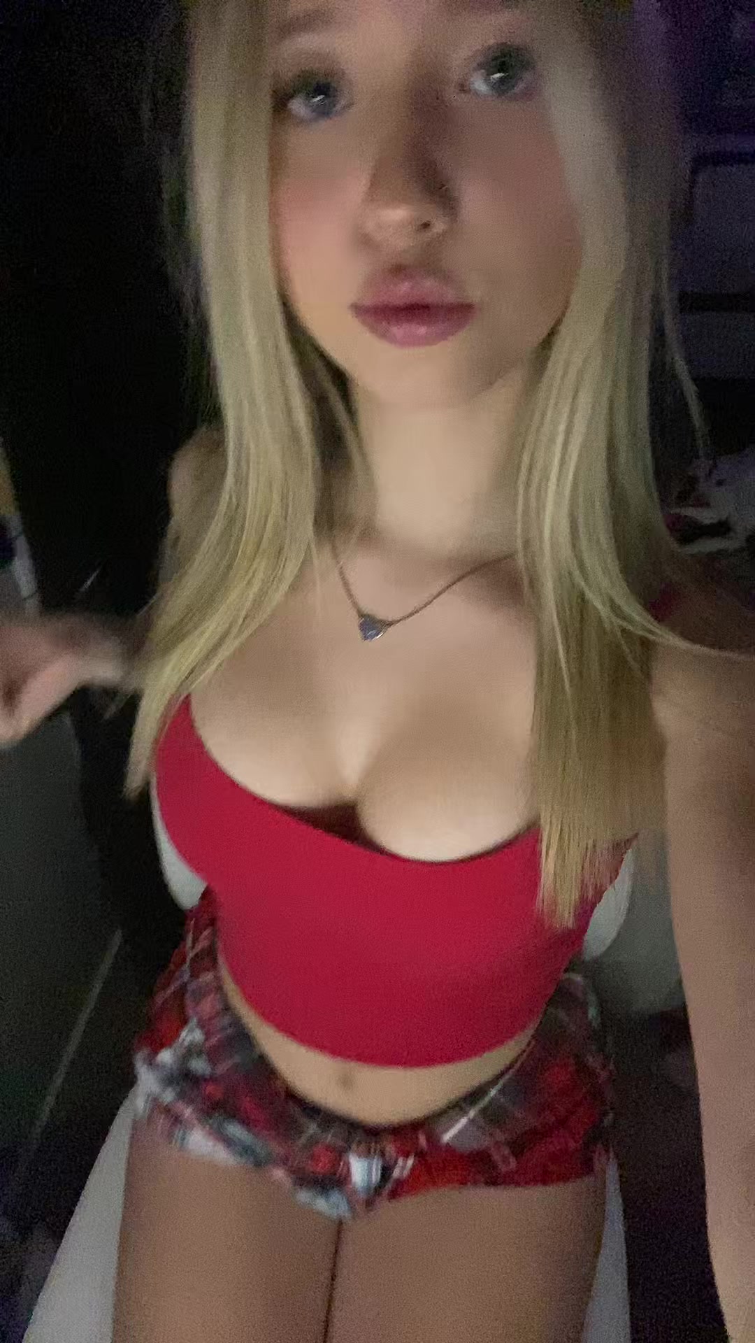 @phoebewhite