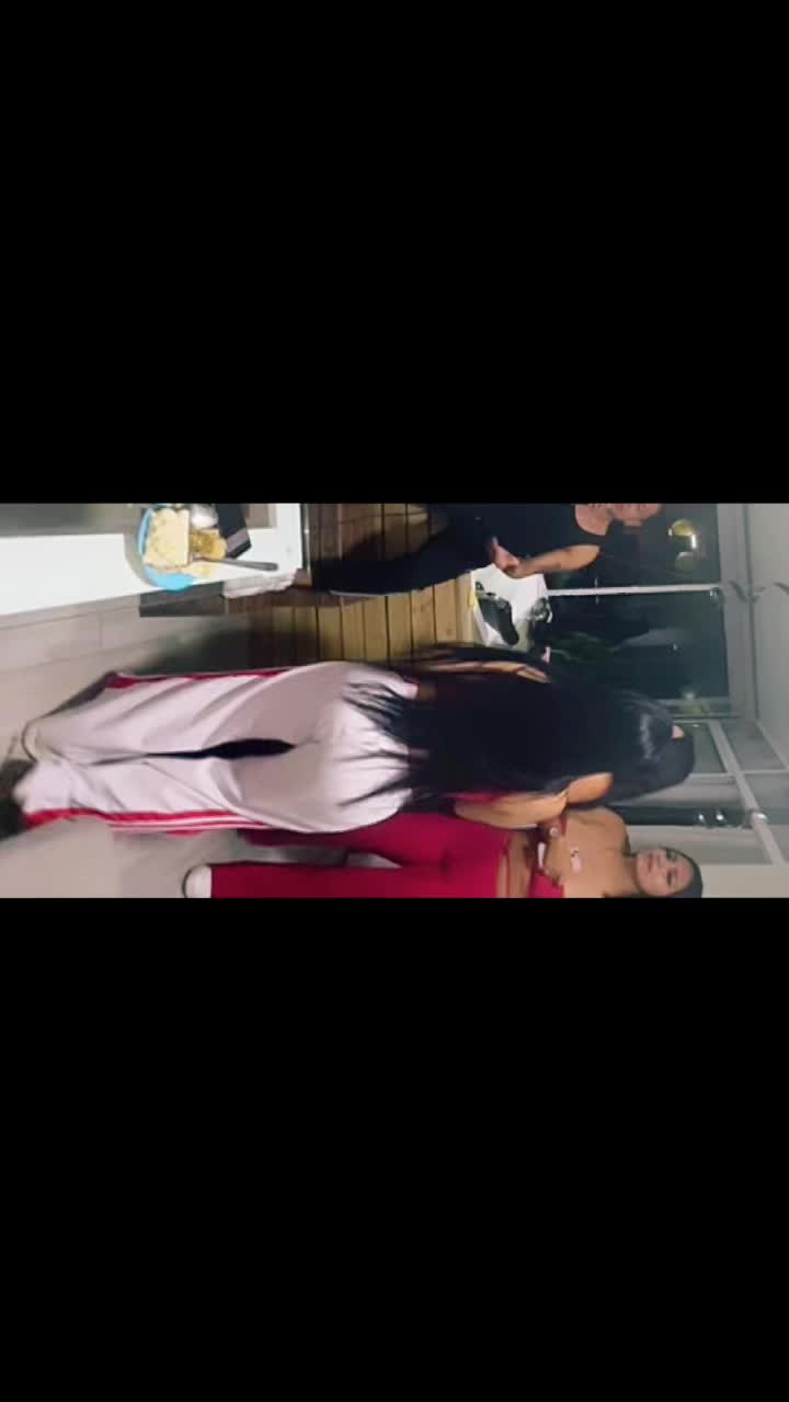 @user82503665182