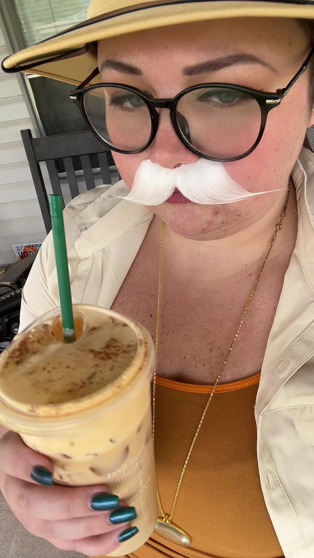@LindseyyCharliee