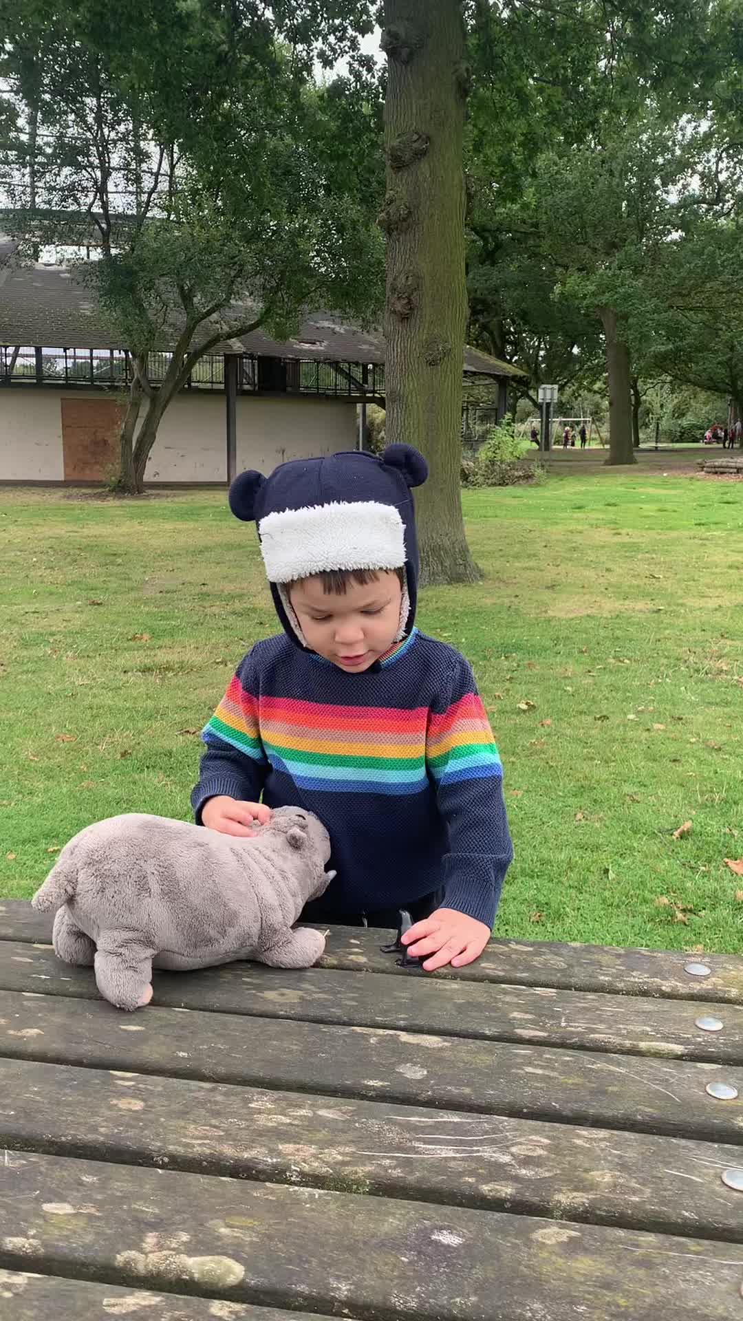 @Pequeño Lewis