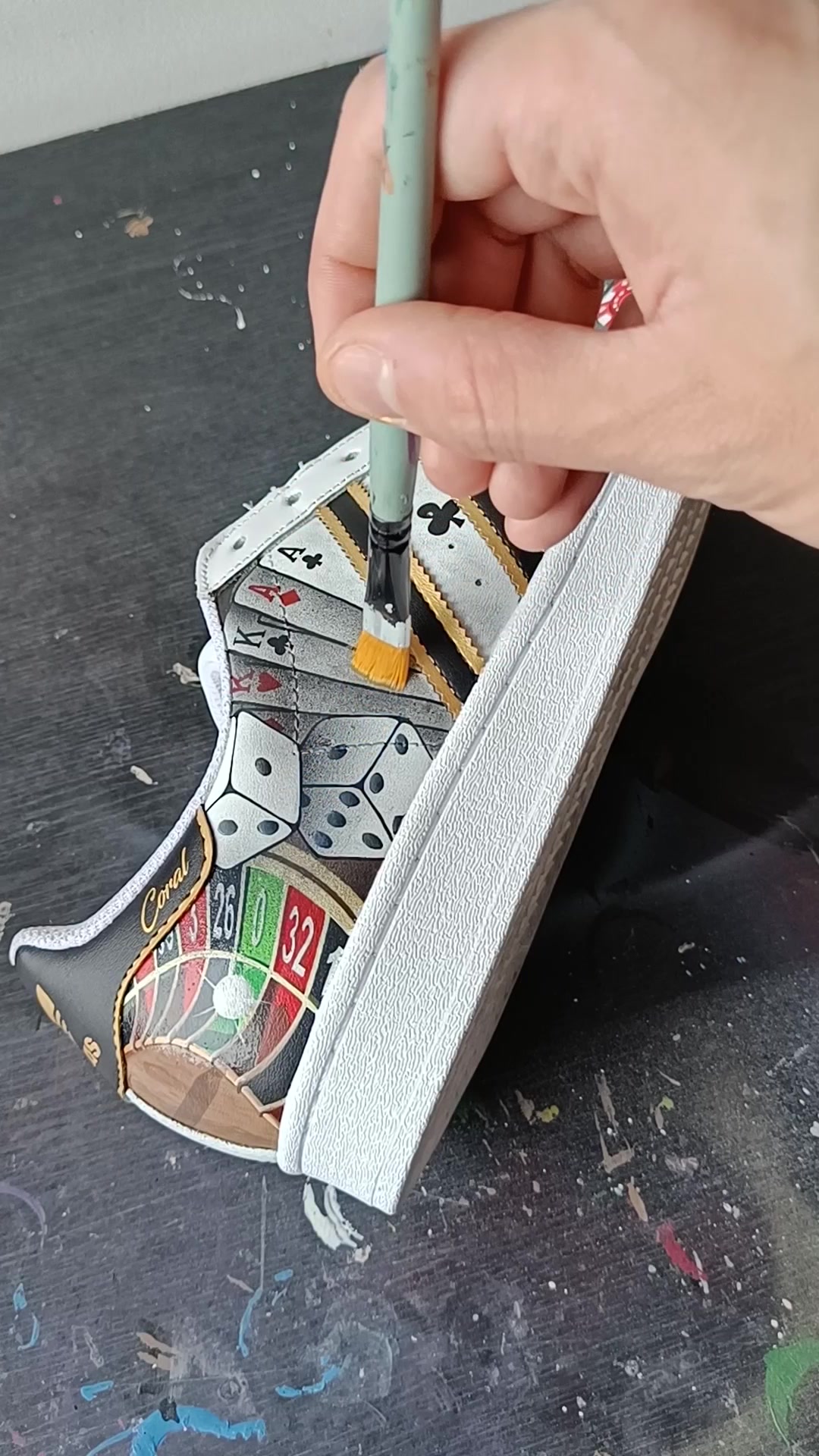 @doostomz