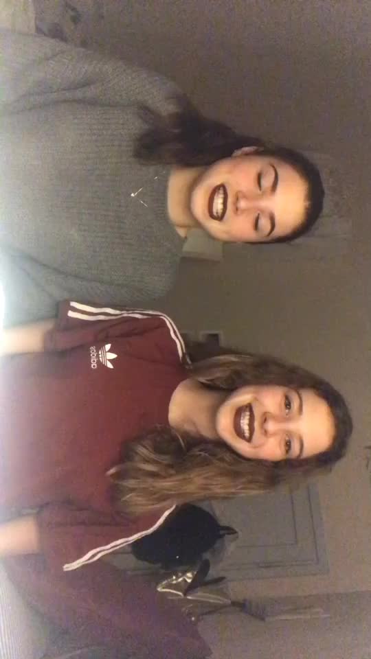 @Linda e Sofia💜