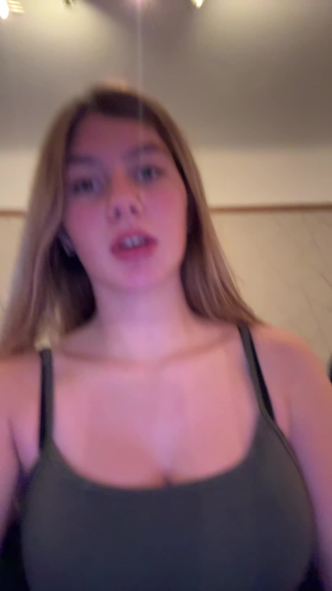 @Zoe