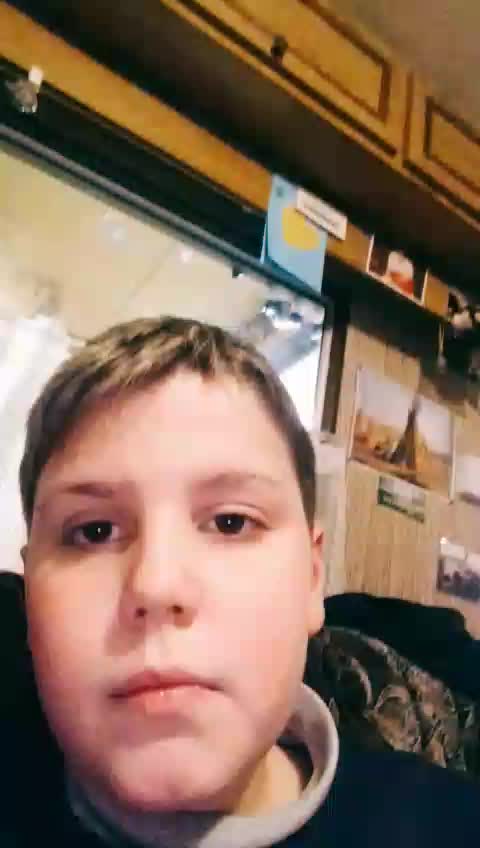 @Merci pour les 300 abos 😄