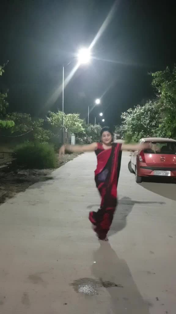 @🎵DIVYA🎵