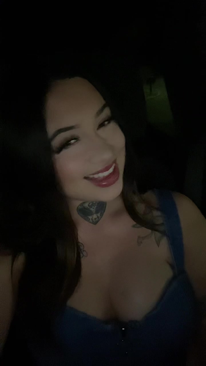 @Selena 🦋