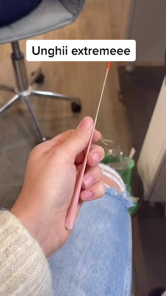 @ioanadiana.nailtrainer
