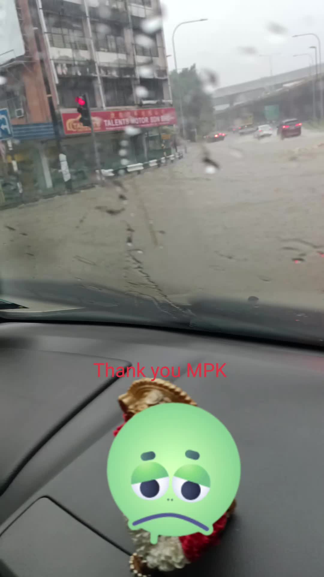 @Ayau