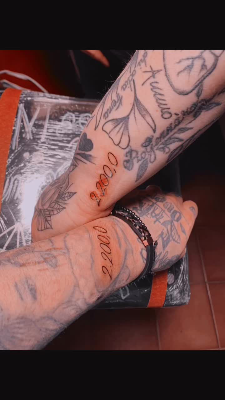 @Mikela🔪🥀🖤
