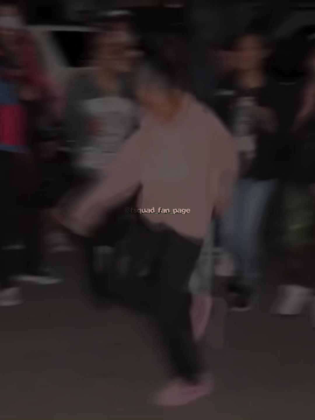 @oneofthemall!