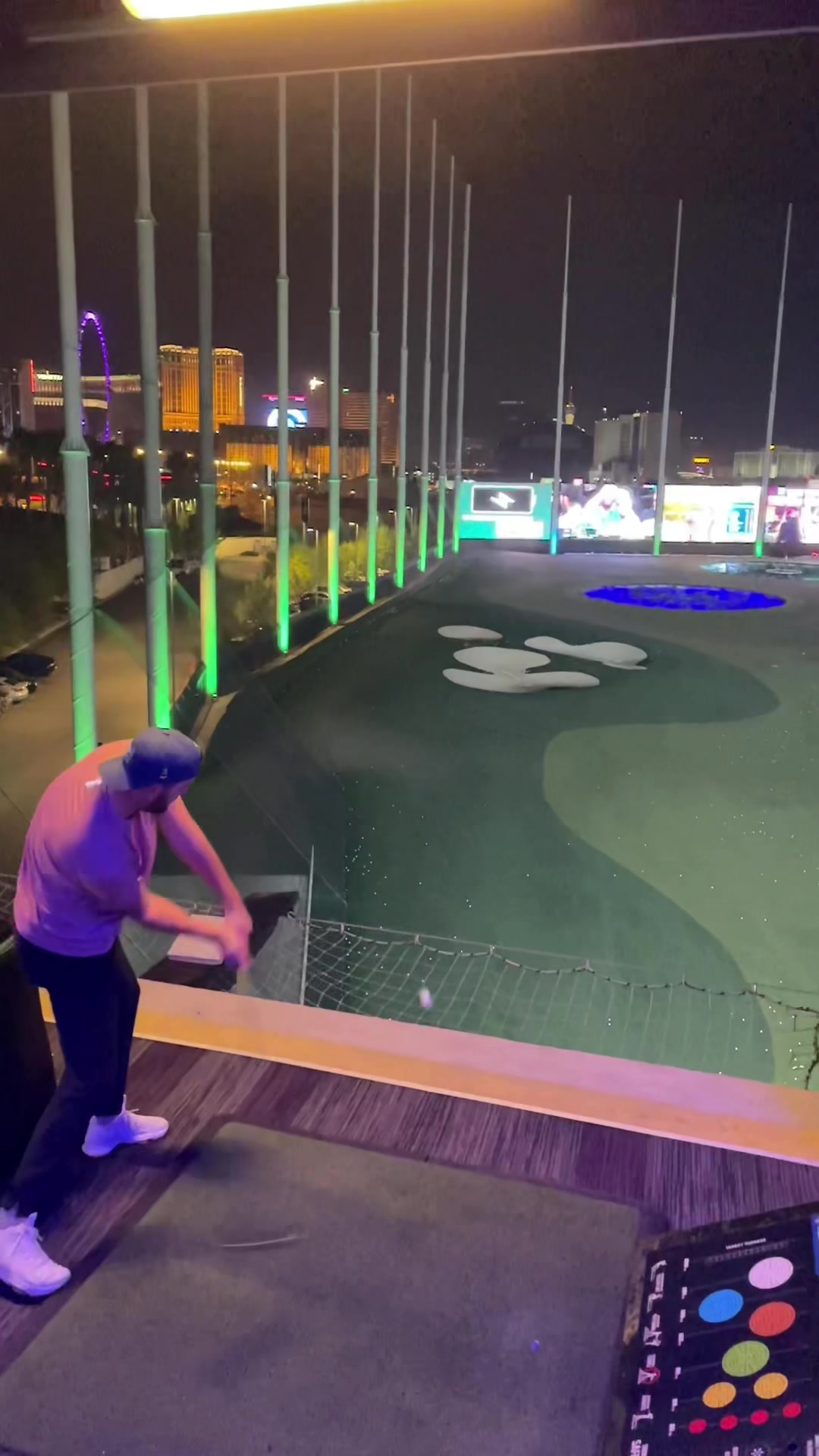 @Holein1trickshots