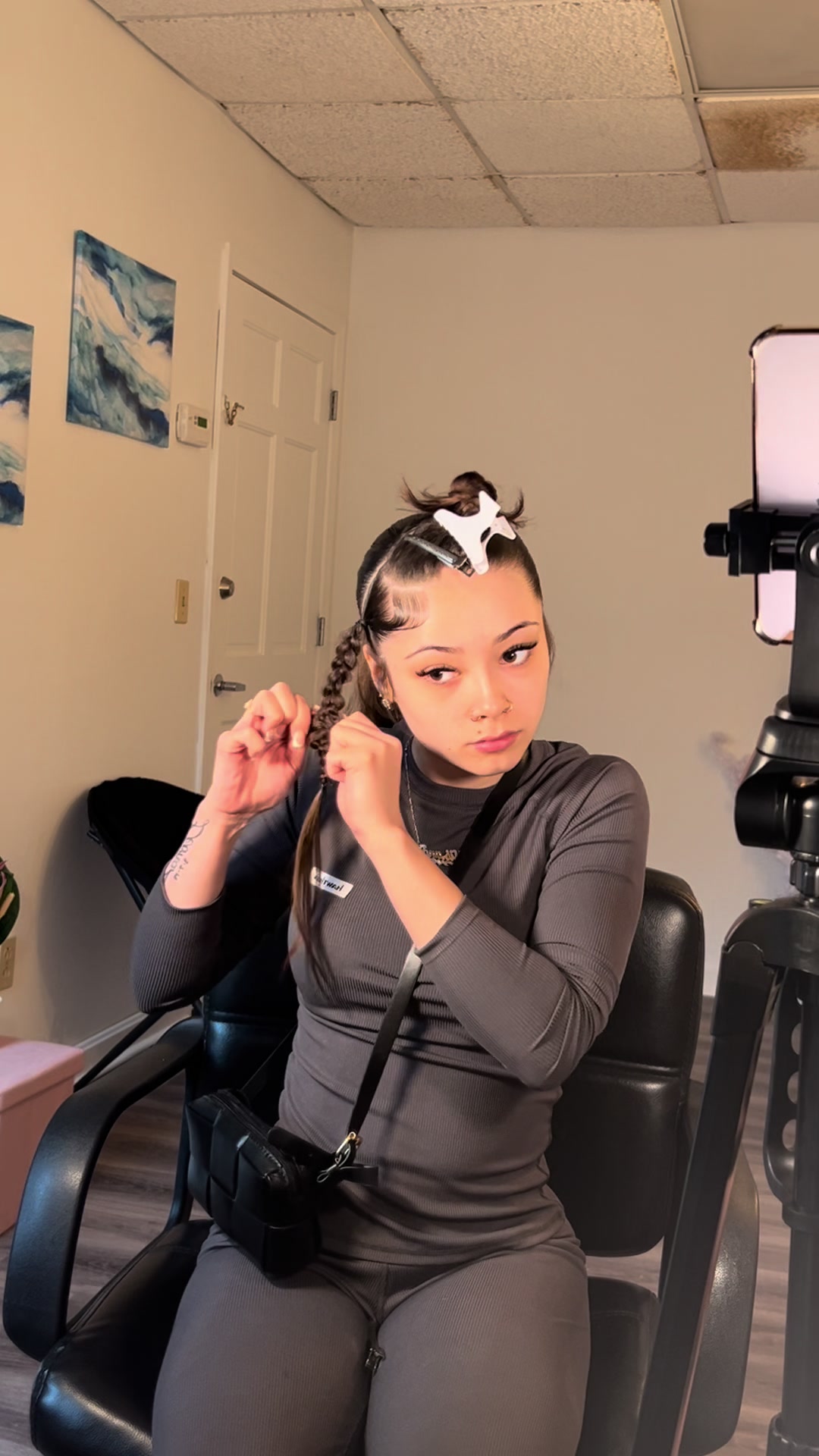 @Nisiana