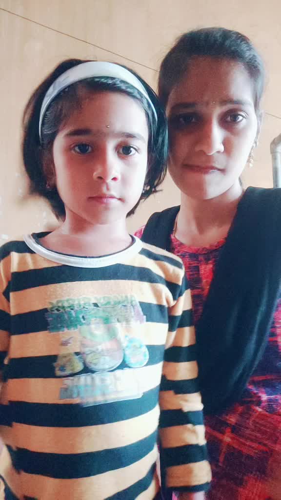 @😊😍Sahithi😍😊
