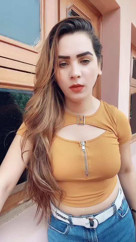 @Malaika Malaika Rajp