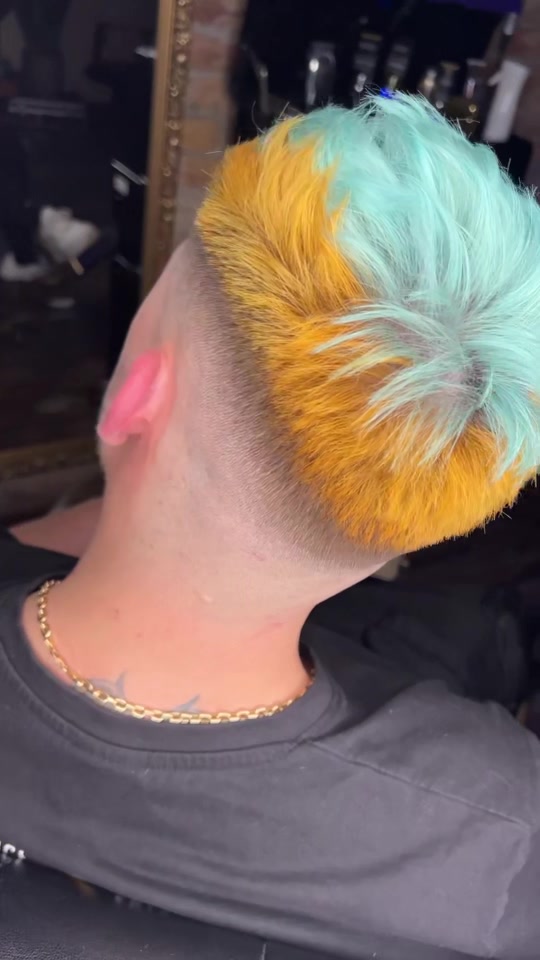 @chriscrossbarber_