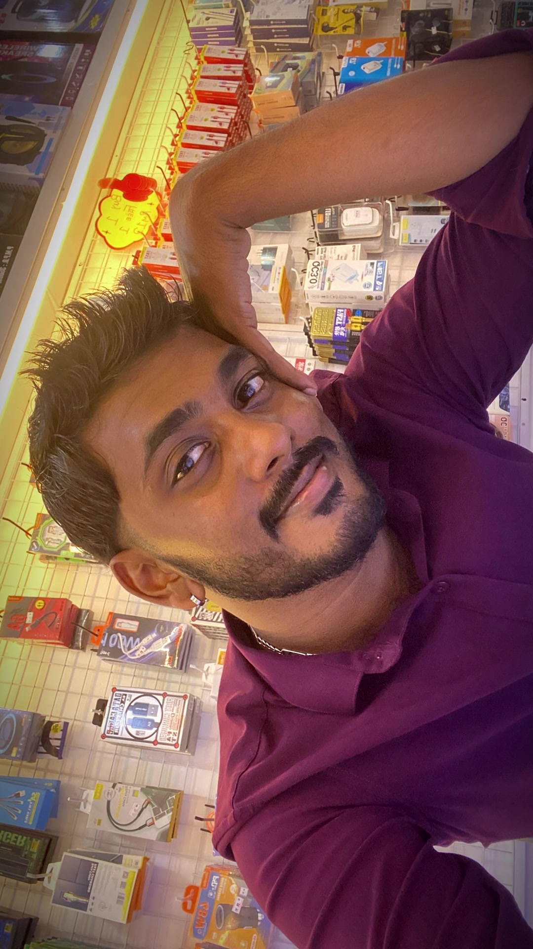 @Praveen Raj 🇲🇾