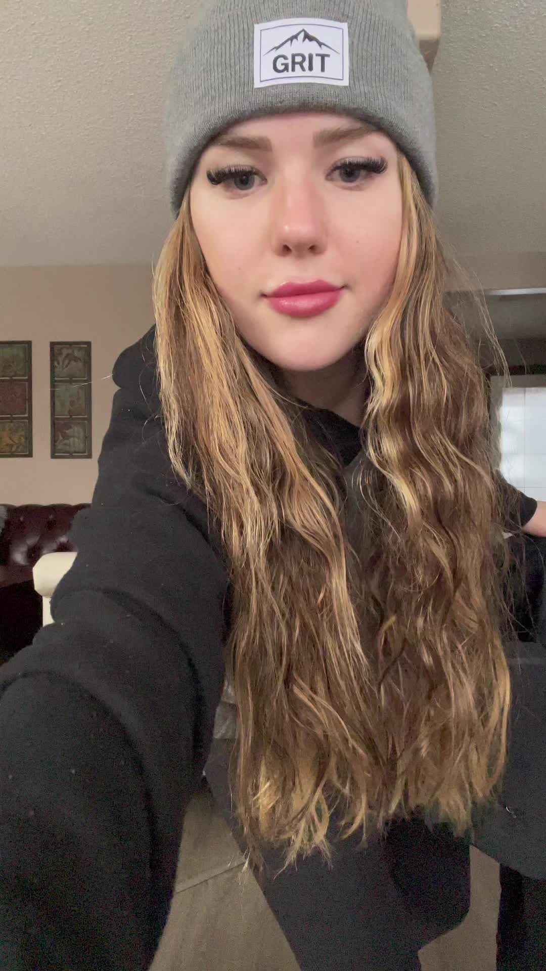 @Nexarina (Mikayla Balfour)