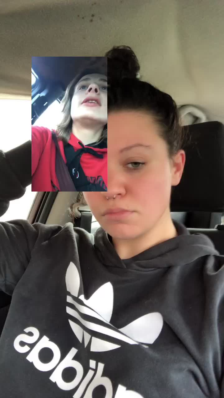 @𝒯𝒶𝓎 ❄️