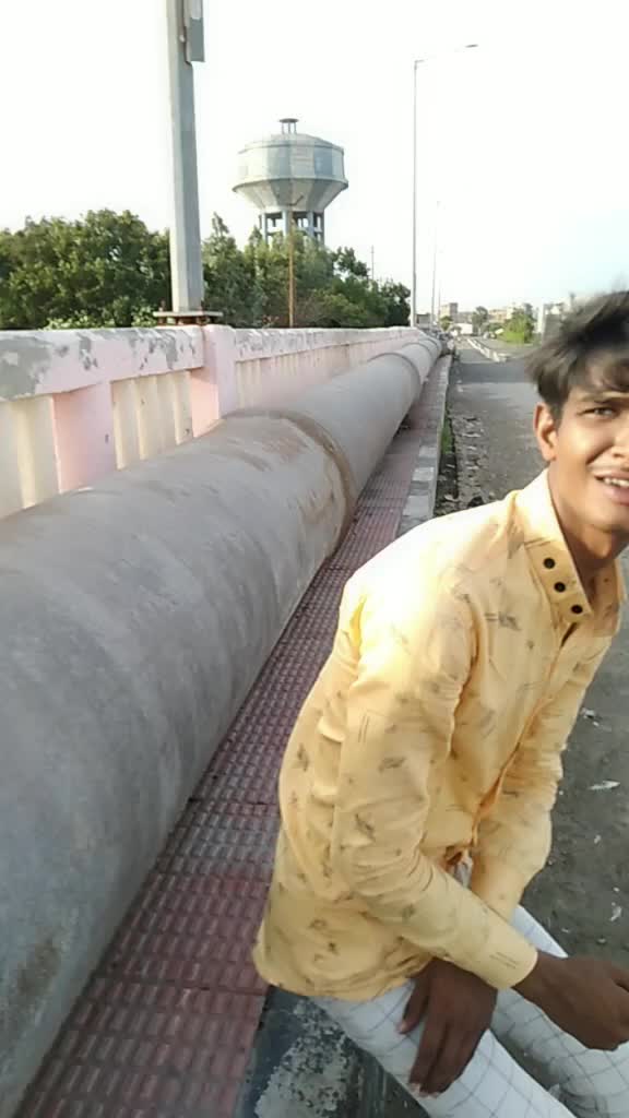 @Saif Ali khan 957
