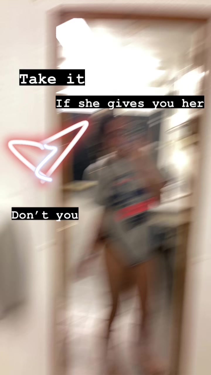@Arianna Ballard