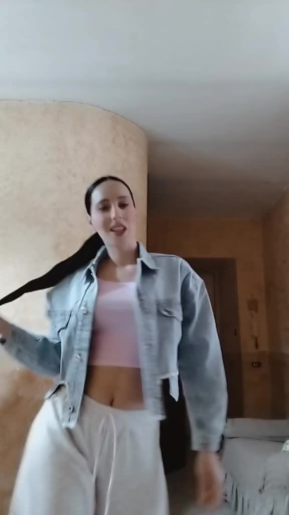 @annarella95