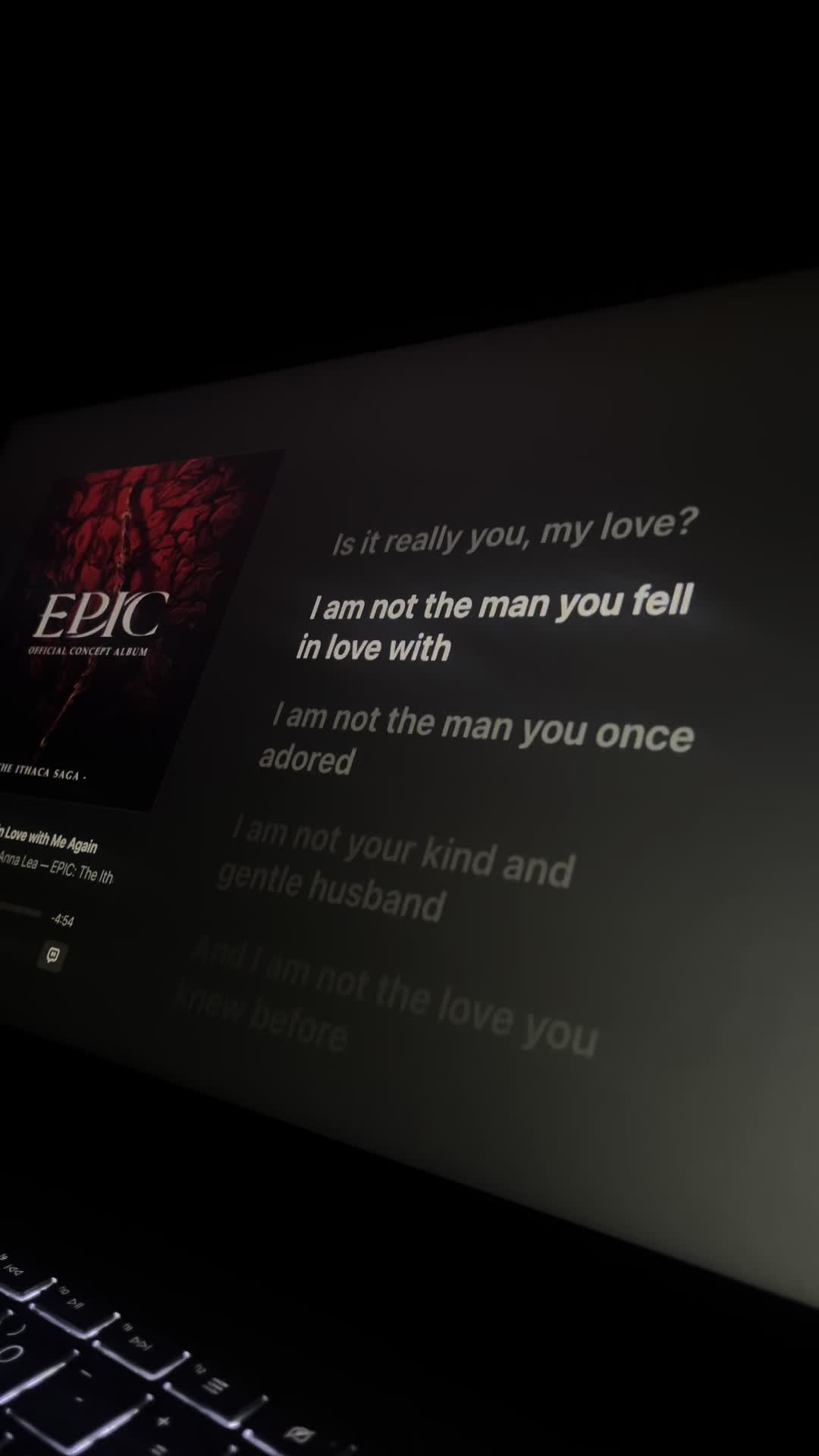 @Hit Lyrics