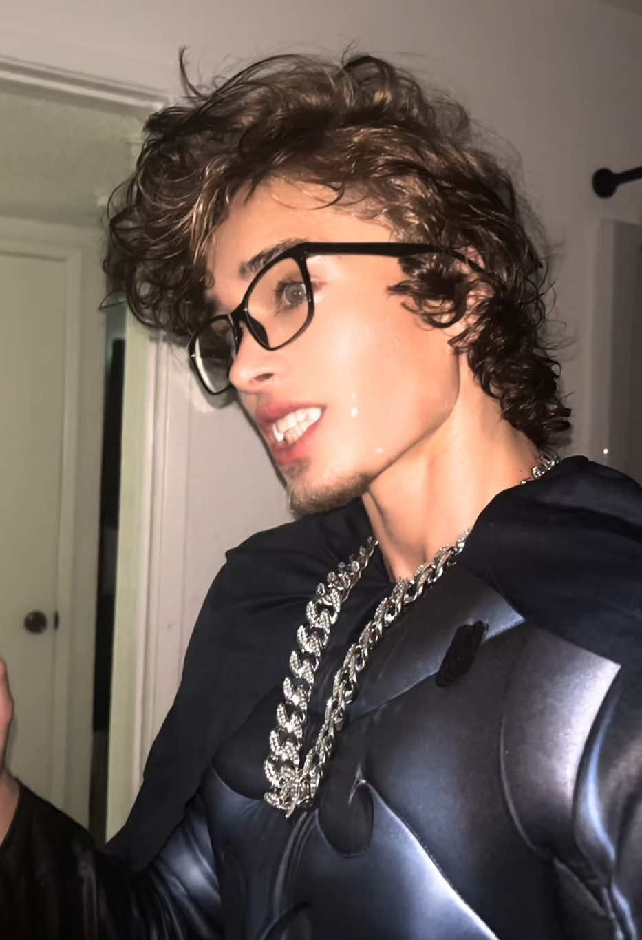 @vmogsu