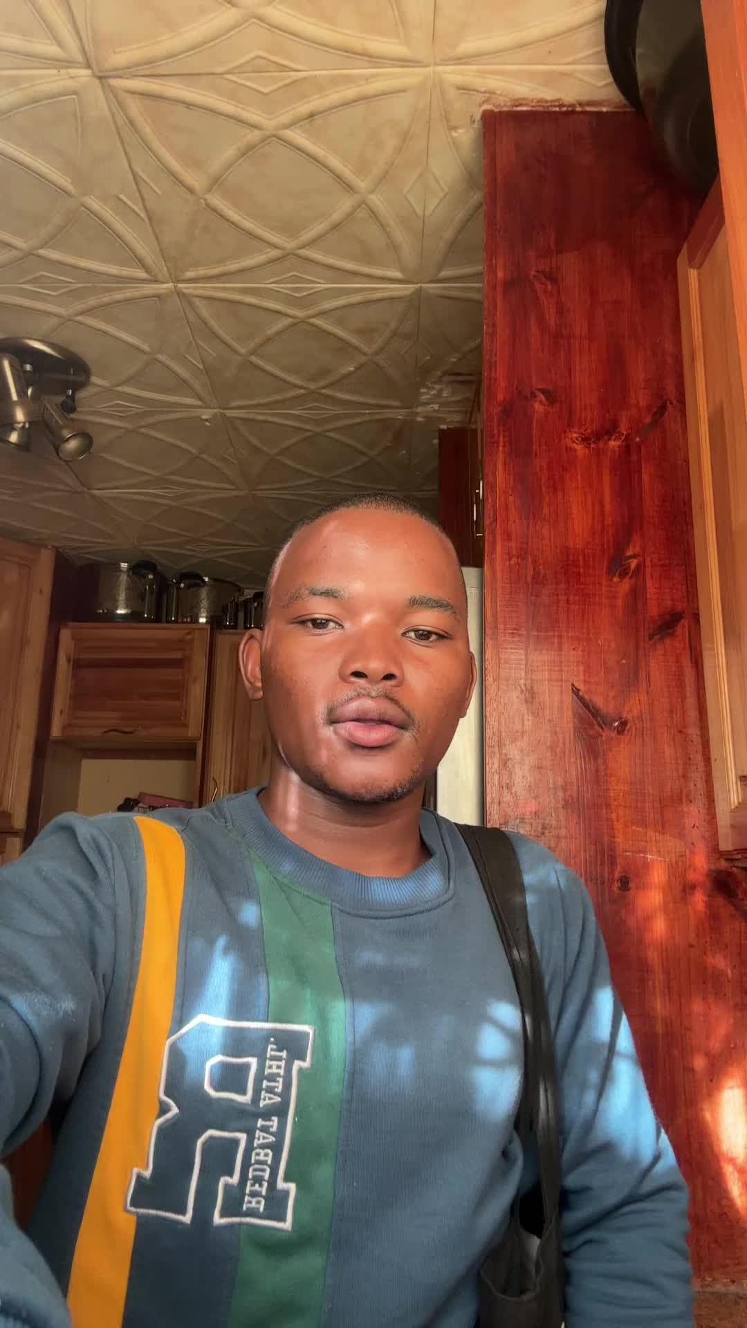 @andilentuli 👨🏽&zwj;🏫