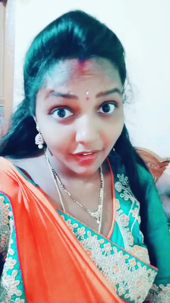 @MahiMouni💞 Mudhiraj