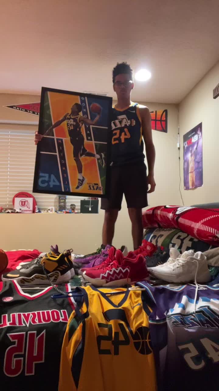 @Jaydon