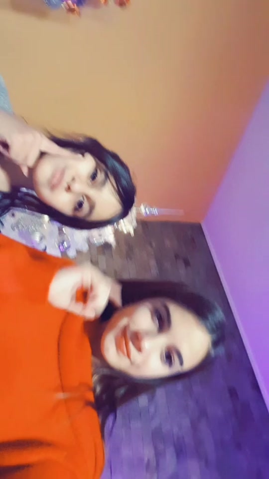 @liana arnelas