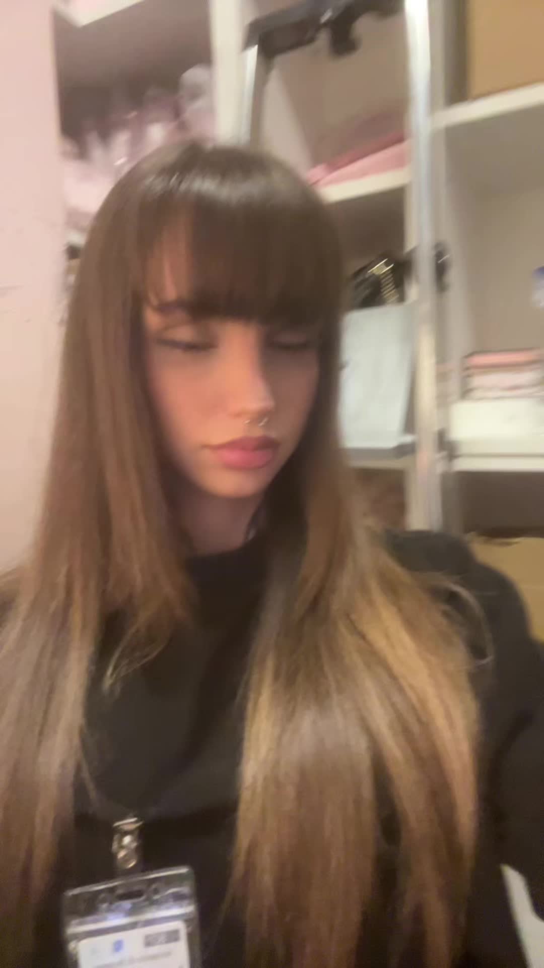 @aledolll