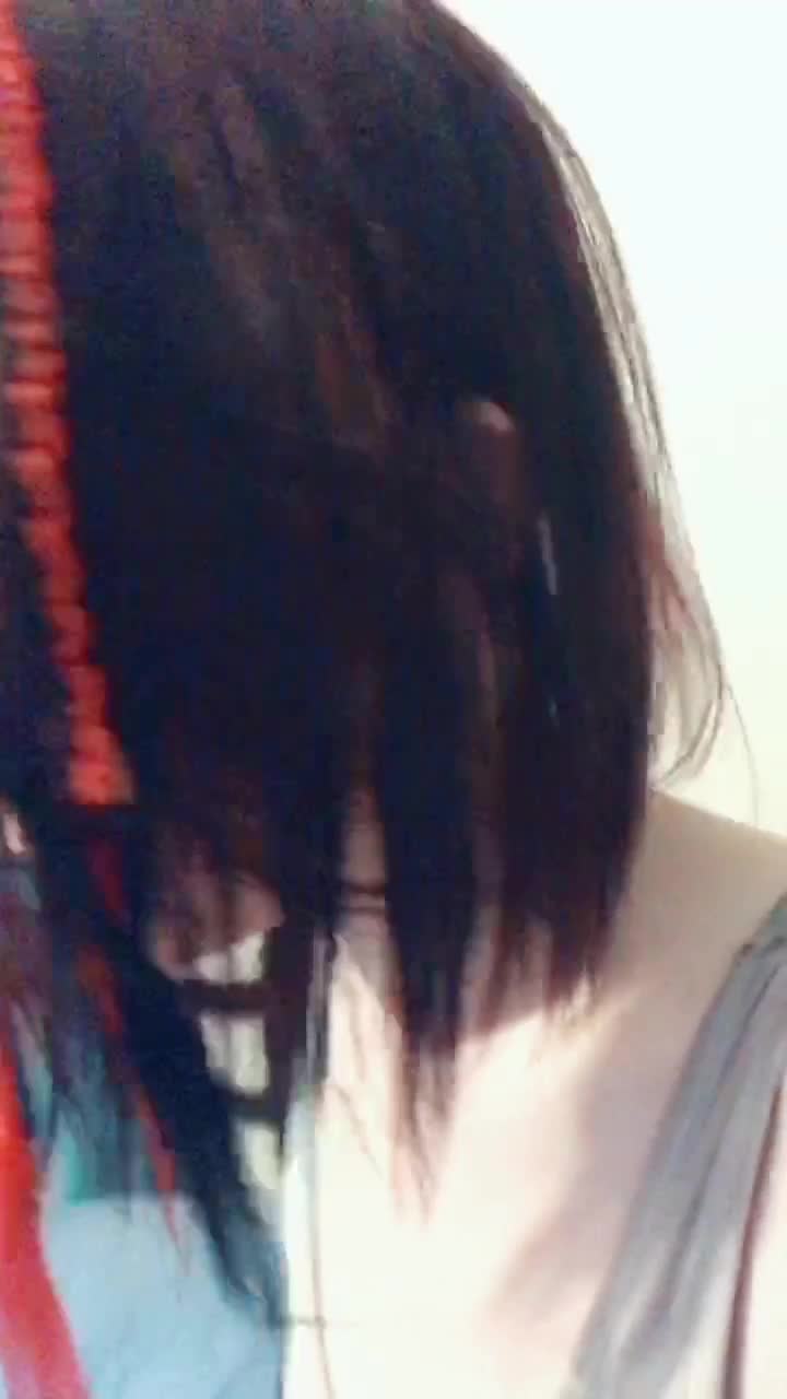 @AlexLynnVape