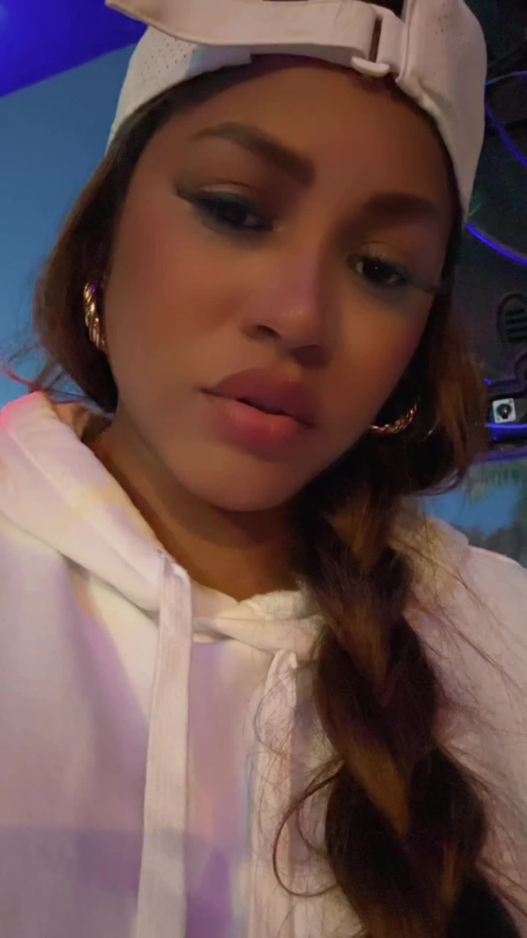 @María Lescay