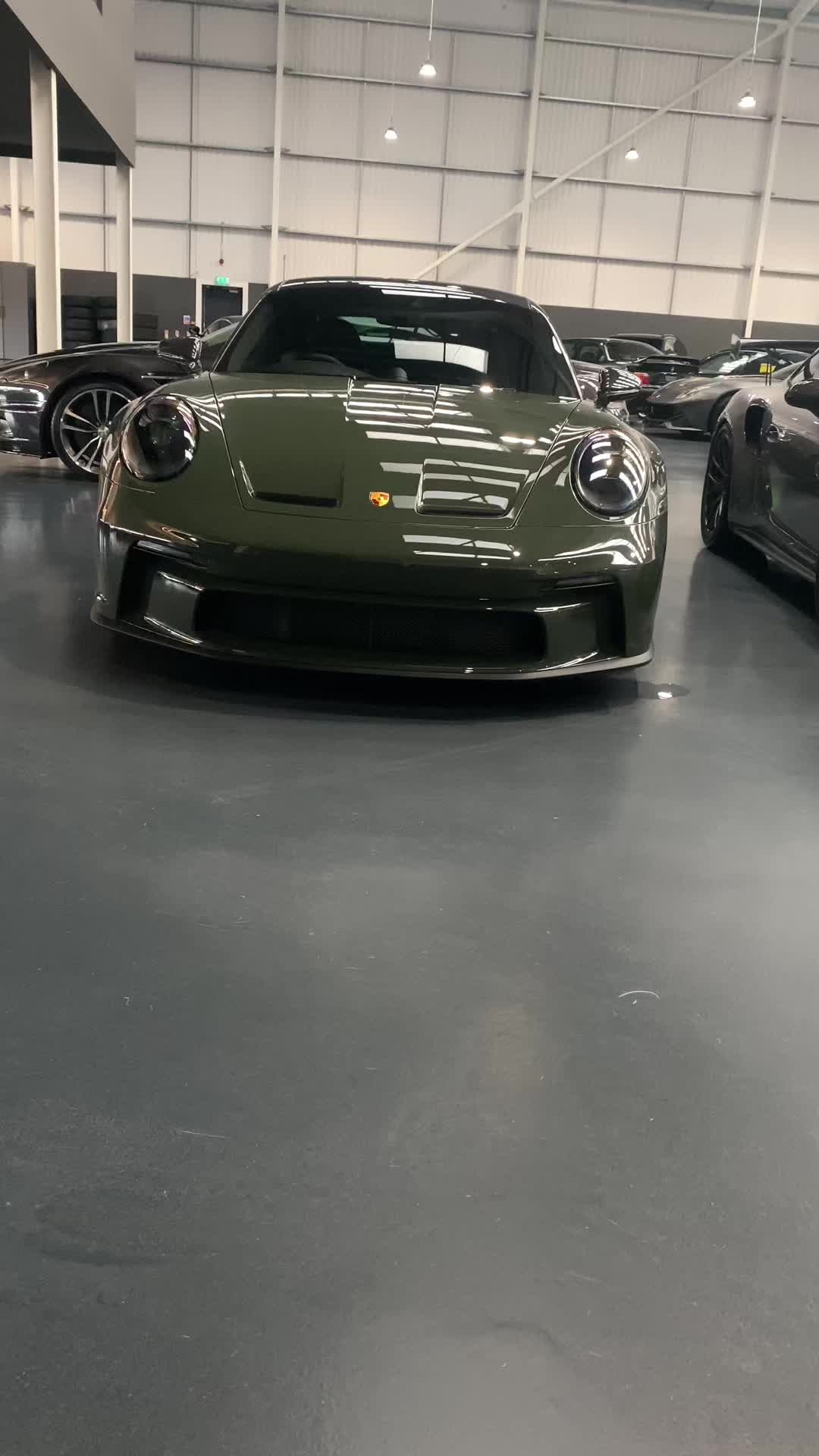 @Bromleysupercars&trade;
