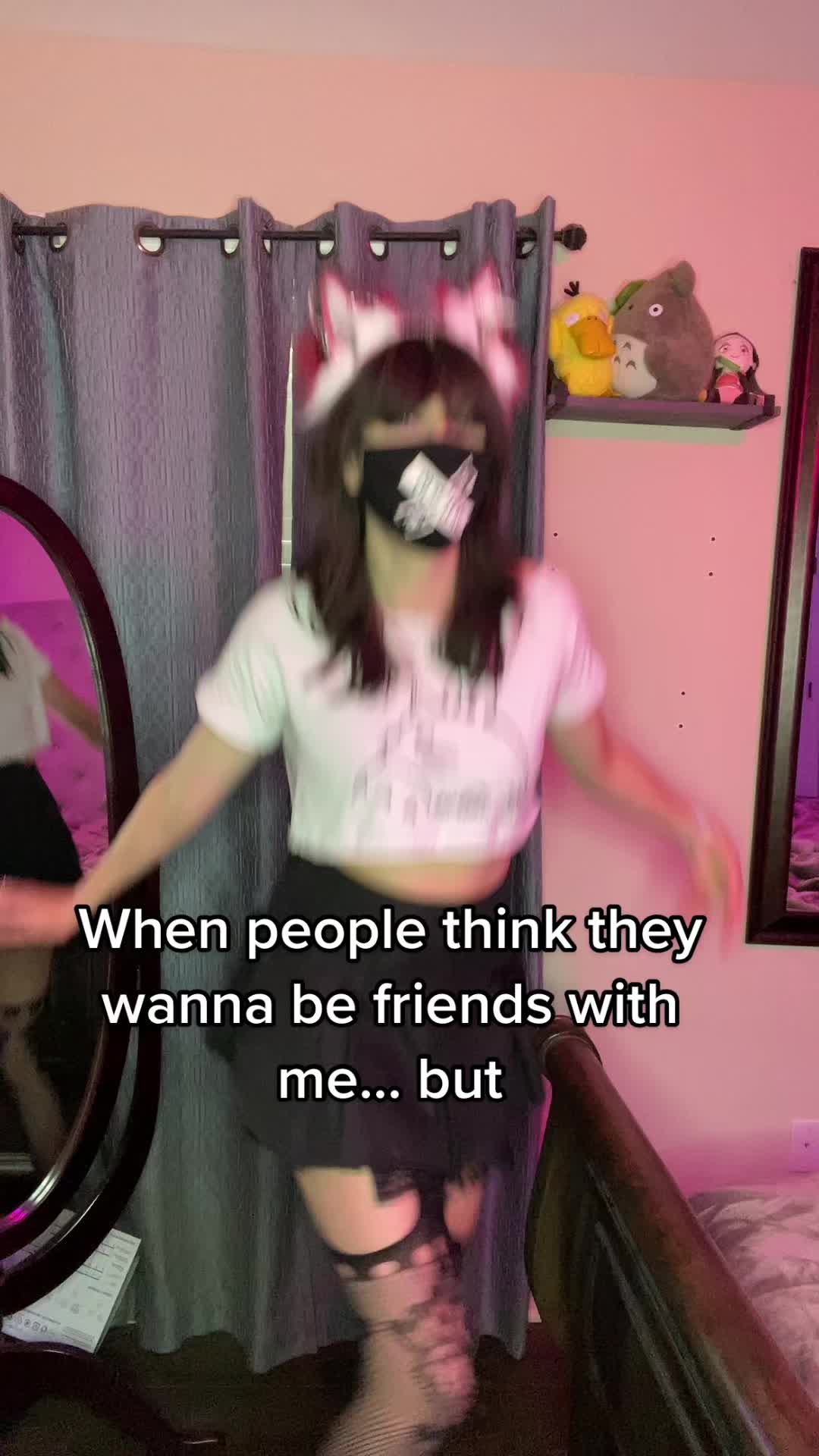 @Kitsune.Kayla