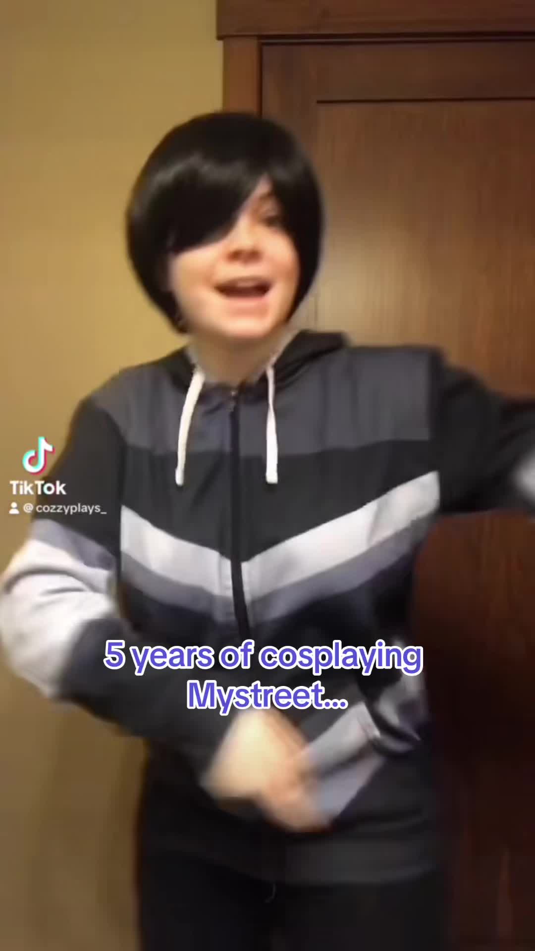 @Cozzyplays