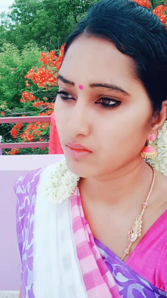 @Lavanya💖qu😁😁n
