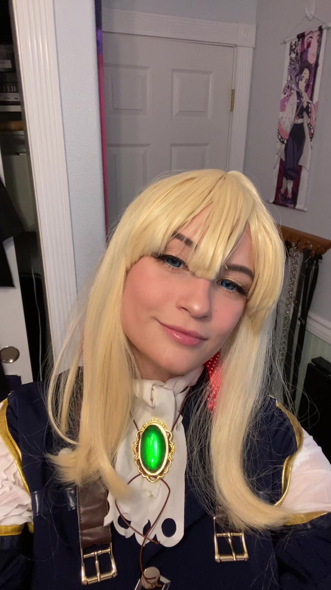 @Azura