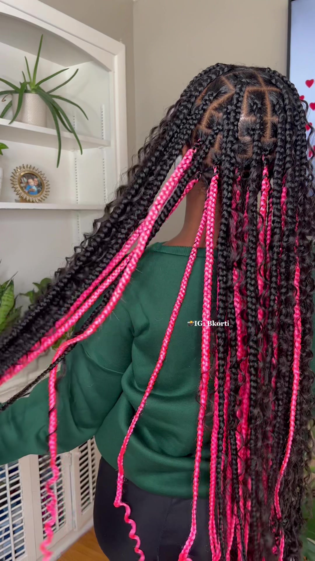 @Bebe