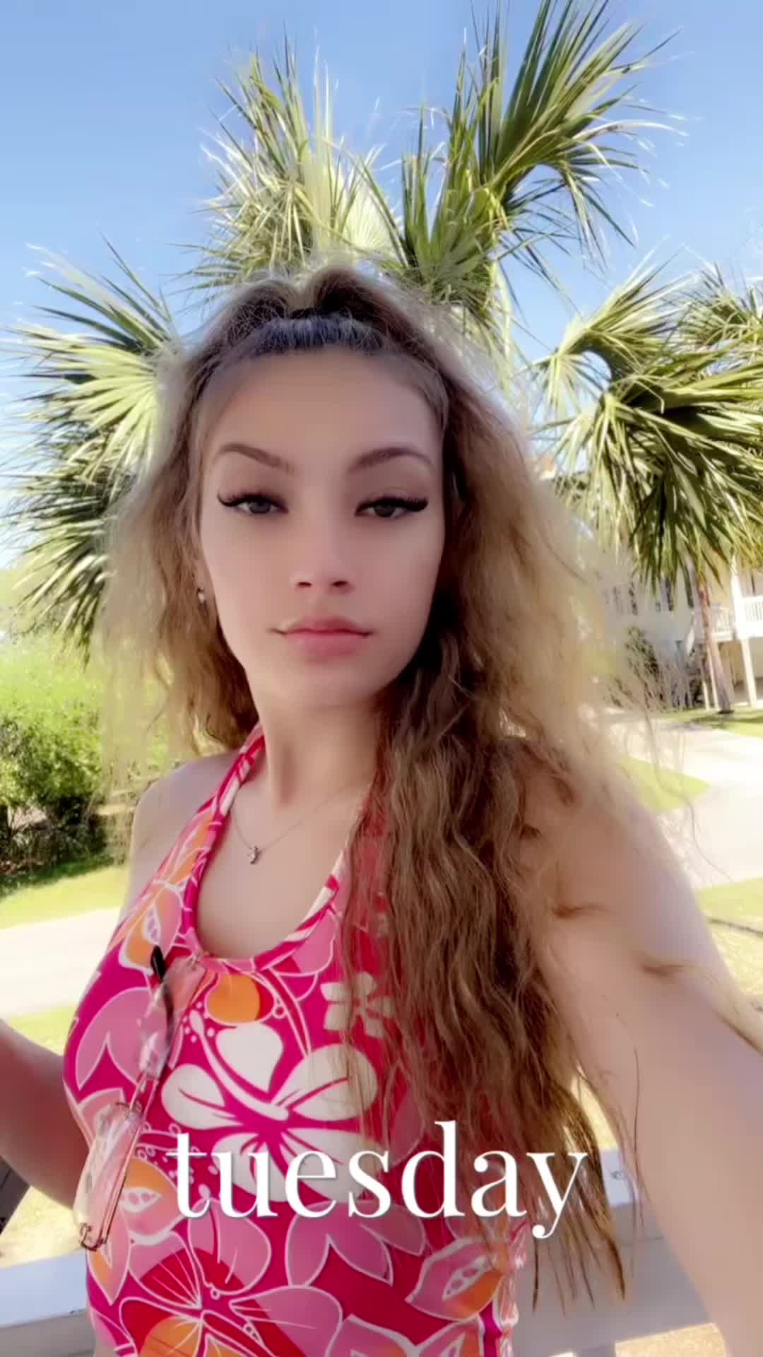 @Arianna Sullivan