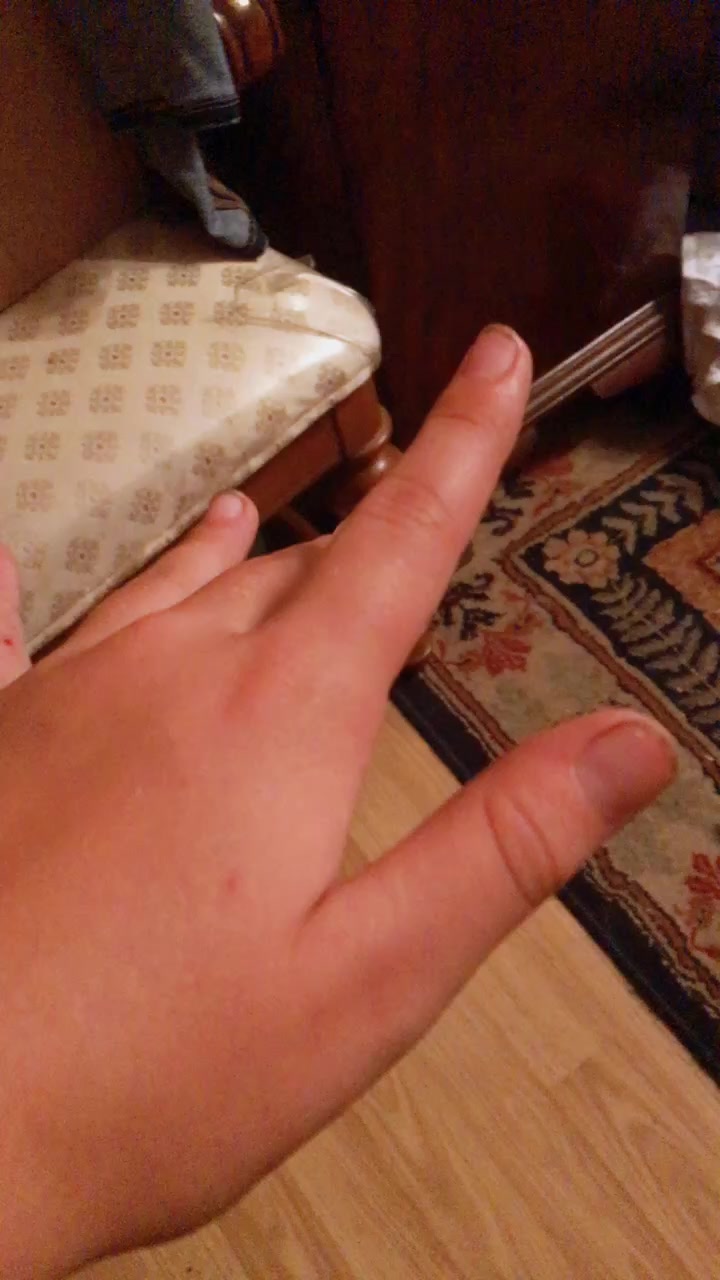 @IzzyDowney