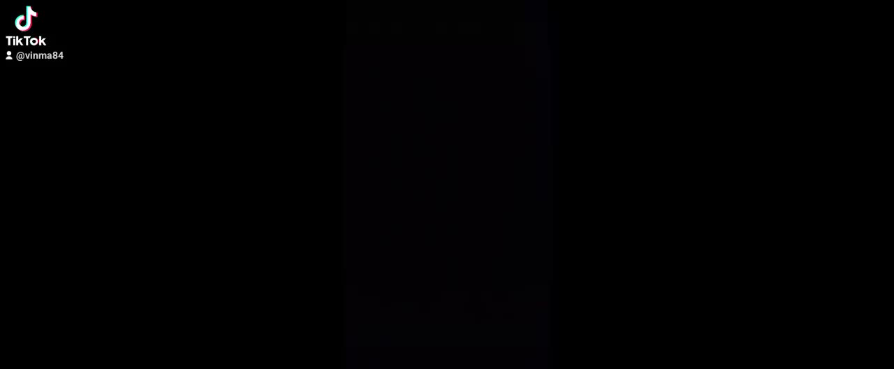 @ugo_mileycyrusishot2